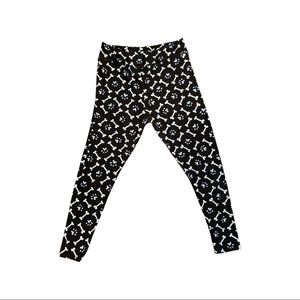 LuLaRoe Dog Paws & Bones Leggings